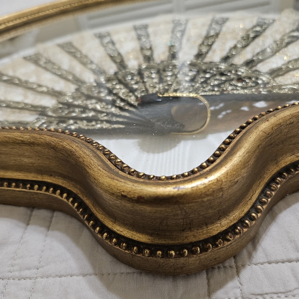 Stunning 19th century antique french  lace fan/inside vintage syroco wood frame. - Picture 3 of 8